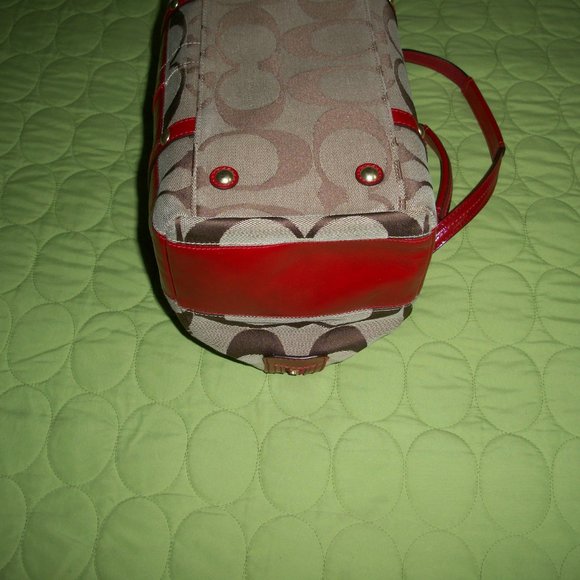Coach Brown Signature Canvas with Red Patent Leather Bag with Wristlet/Wallet - Picture 10 of 16
